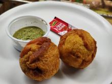 Bread Pakora + Chutney