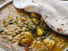 Palak Besan sabzi with bhakri