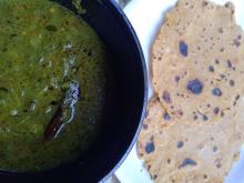 Sarson ka saag + Makke ki roti