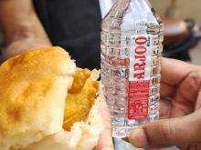 Vada Pav + water