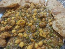 Bhandara Sabzi + Poori
